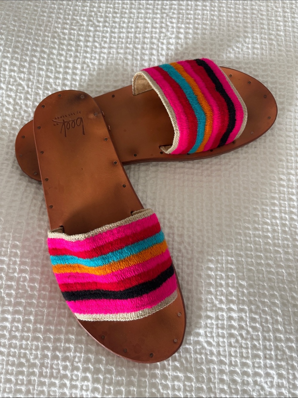 Beek Lovebirds Leather and Embroidery Slide Sandals - 9